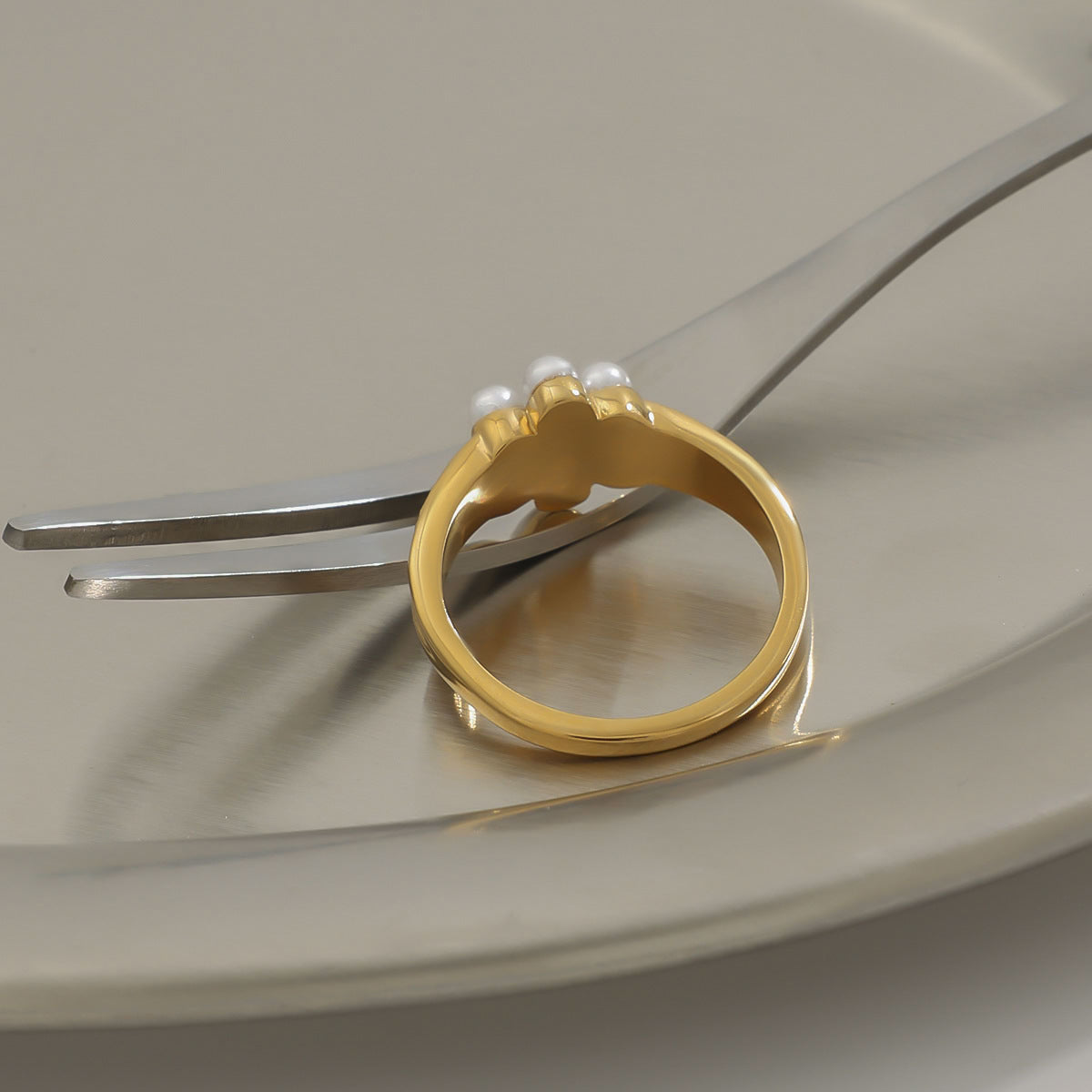 Anillo Dalía