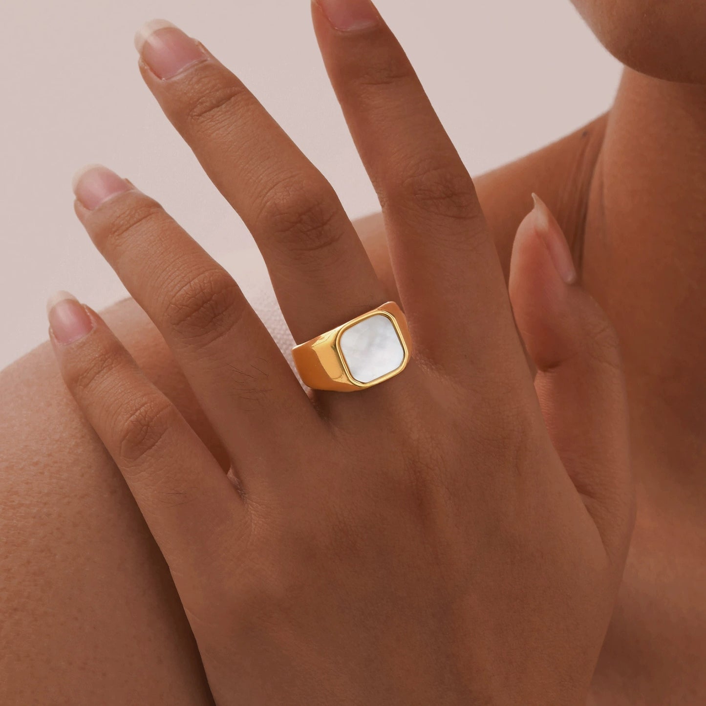 Anillo Clara